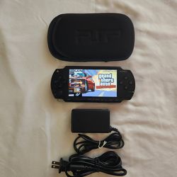 Sony Playstation Portable PSP w/ charger & 128GB SD Card [515 Games Installed]
