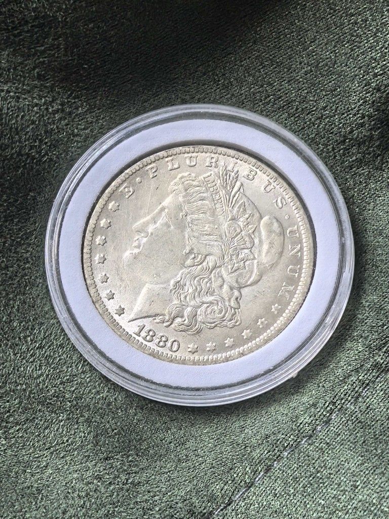 1880-CC MORGAN SILVER DOLLAR,