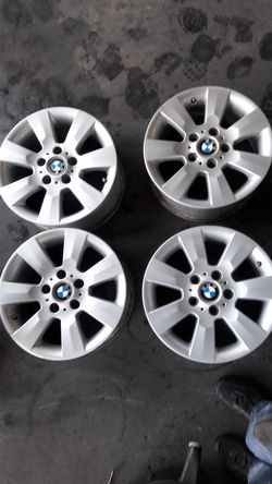 2006 BMW 325ci original OEM aluminum wheels