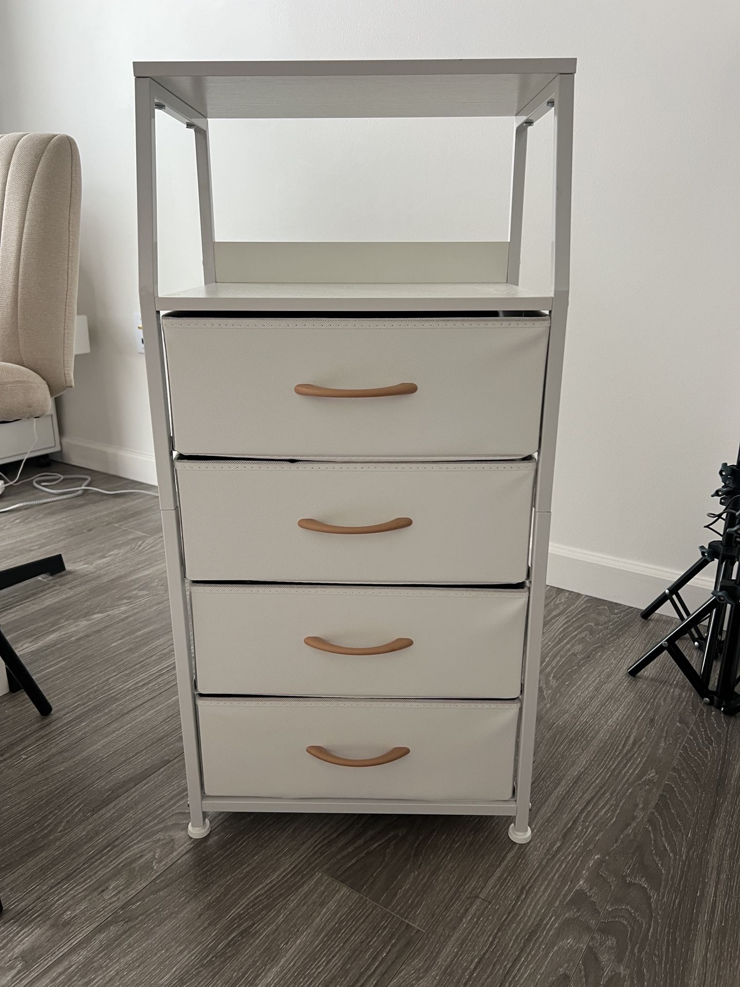 Organizing Cabinet For Clothes. 3 Units Available