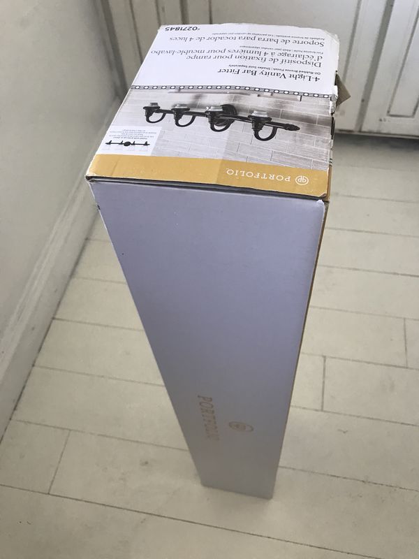 Portfolio 4 Light Vanity Bar Fitter For In Whittier Ca Offerup 50
