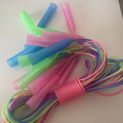New 10 Plastic Jump Rope Different Colors Skipping Outdoor Activities