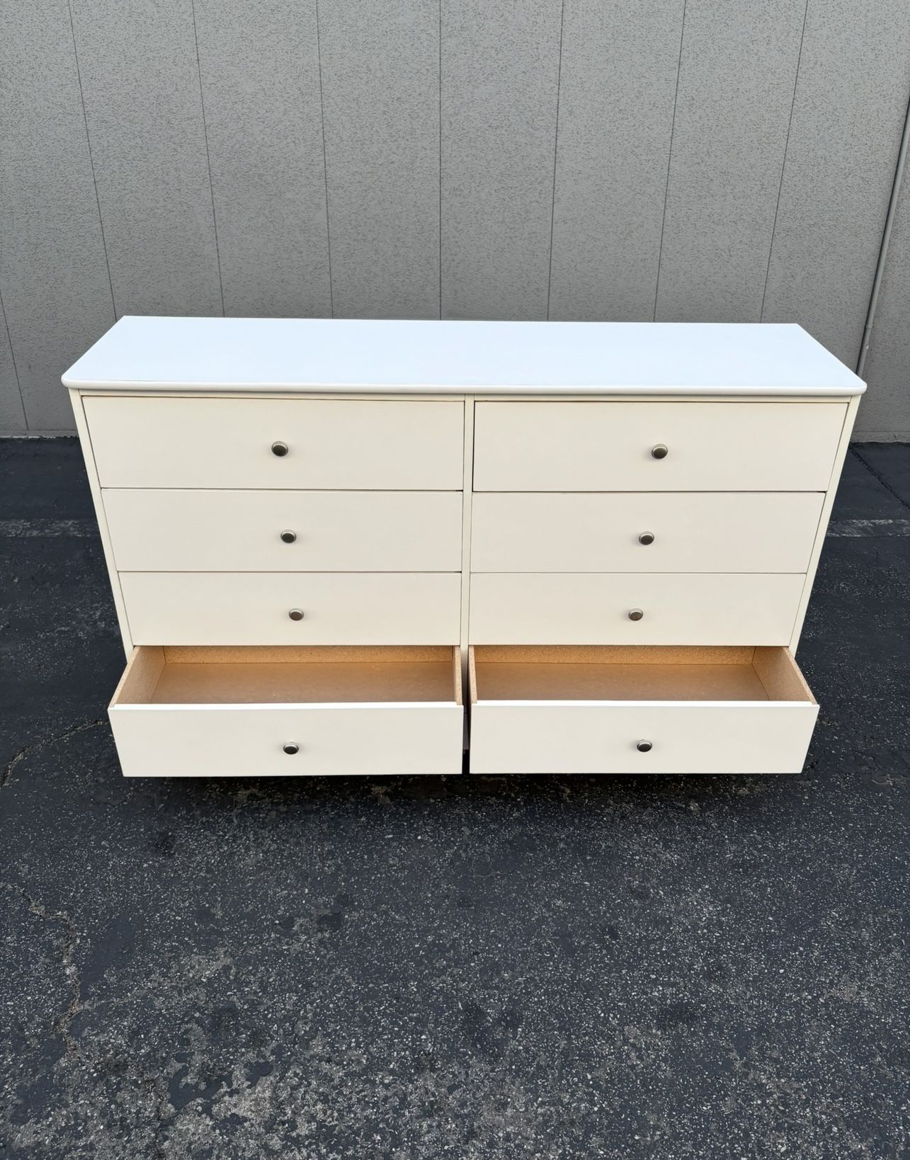 Wide Dresser 8 Drawer Dressers!
