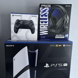 PS5 Pro Bundle (Monitor Included)