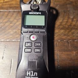 Zoom H1n 