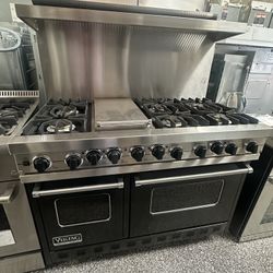Viking Professional 48 Inch Stove In Black 