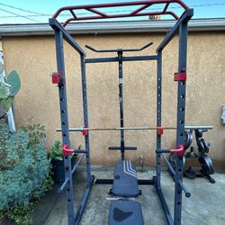 Power Rack  , barbell Plates 