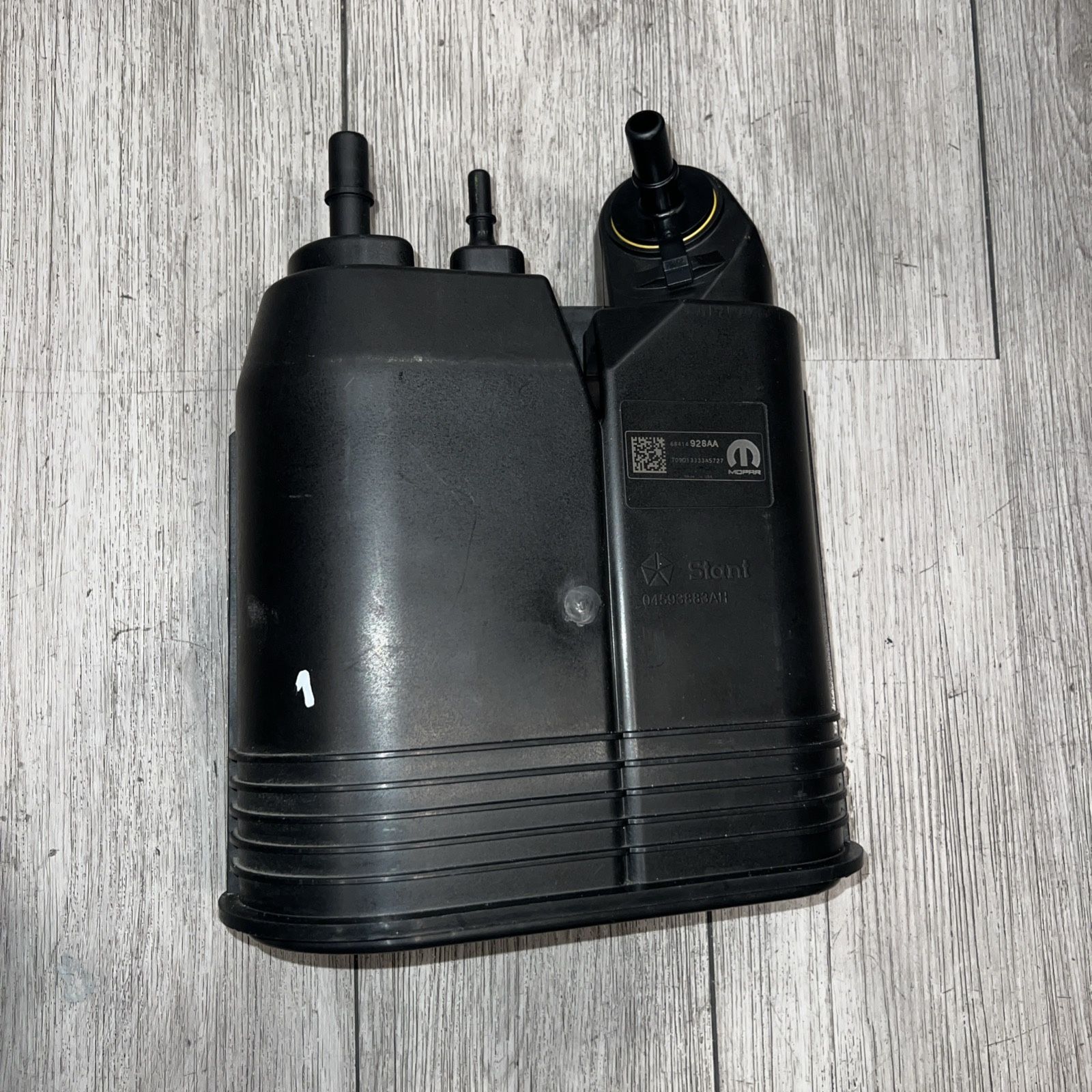 22-24 JEEP GRAND CHEROKEE WL  Charcoal Fuel Vapor Canister OEM ID (contact info removed)8AA