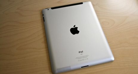 Ipad 2 black 64 gb good condition
