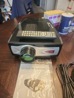 VVME HOME THEATER PROJECTOR
