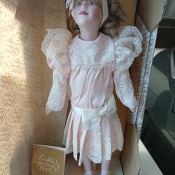 Franklin Heirloom Doll