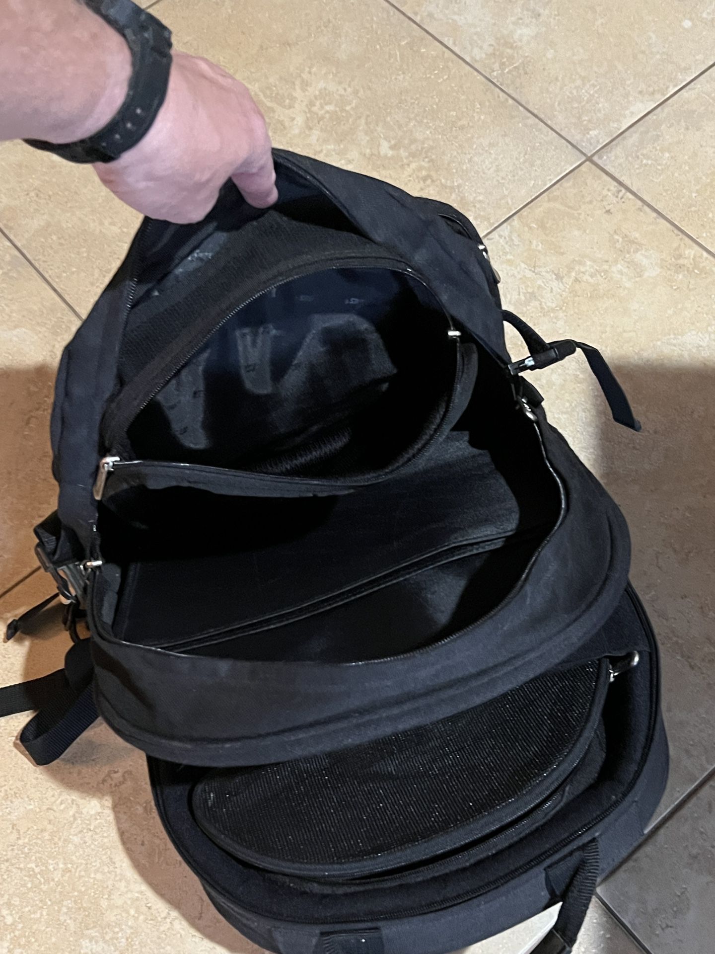 Targa Travel Laptop Backpack (Black)