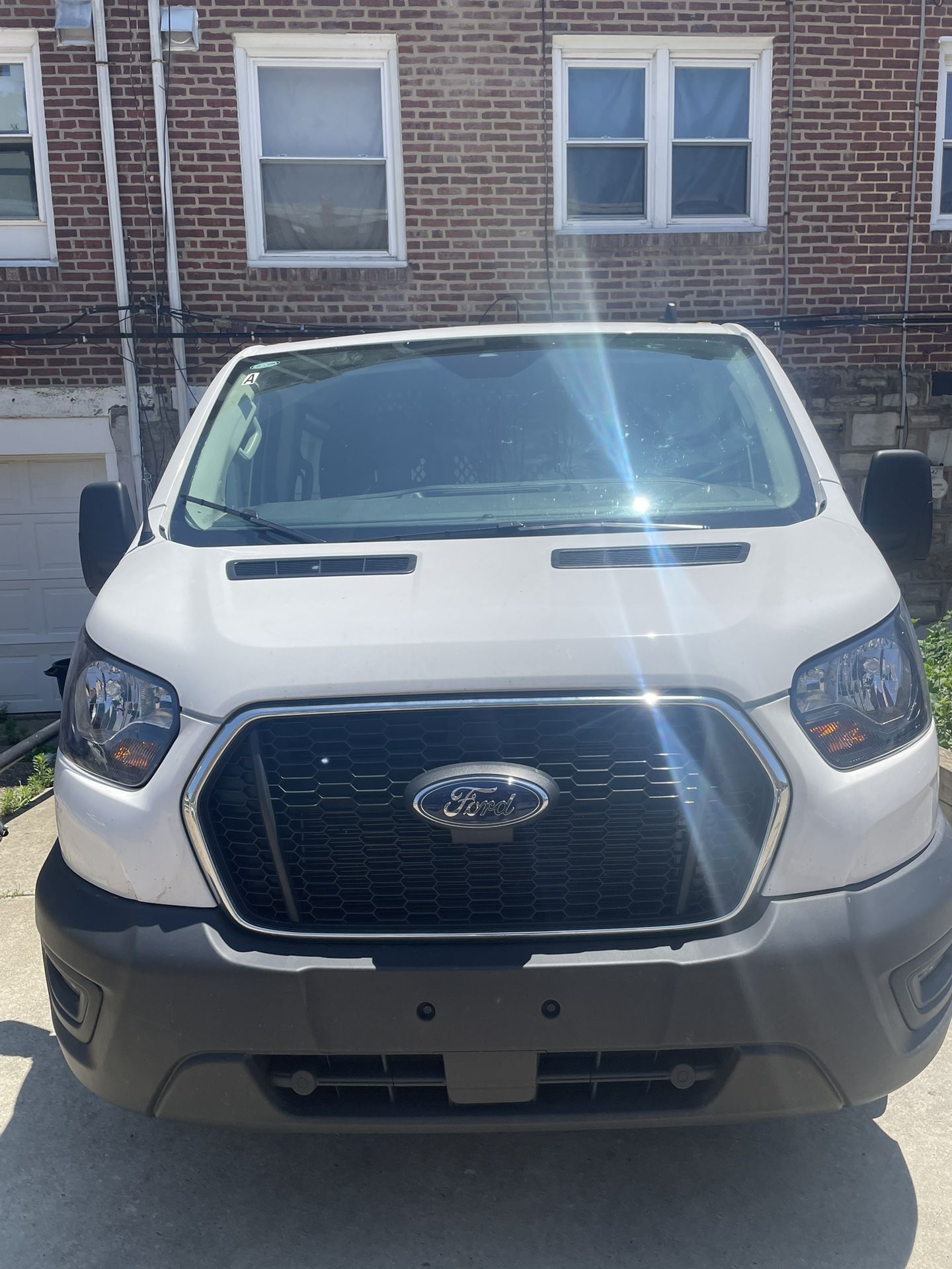 2024 Ford Transit-250
