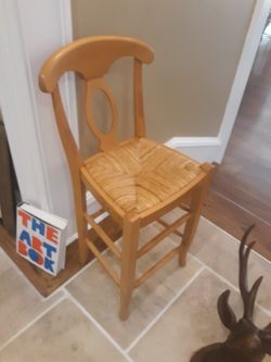 Lite Tall Wicker Chair