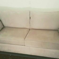 Beautiful comfy Couch