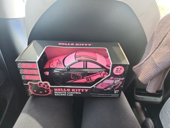 Nwt Hello Kitty Remote CONTROL racing Car