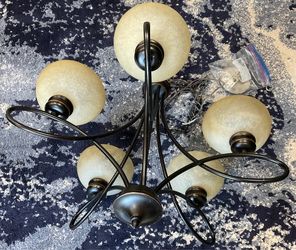 5-Light Hanging Chandelier — Dining Room, Kitchen or Entryway Fixture
