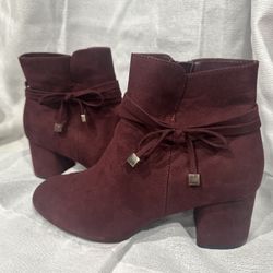 Kelly And Katie Burgundy Ankle Suede Boots Size 7.5