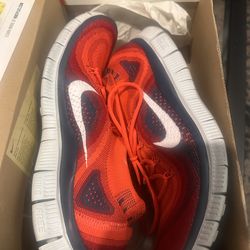Nike Free Flyknit + Men’s Size 9 Crimson/Blue