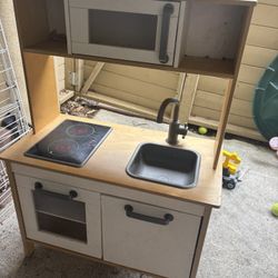 Kids Kitchen