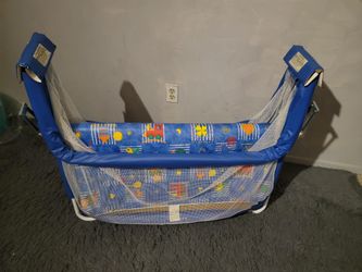 Play Pen $30 OBO- No Pets Nice Room For Baby To Move Around In