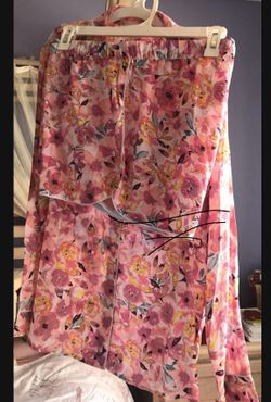 NEW L Guilligan Set 2 Pzs Satin Sleepwear   SALE  $ 12 🎉