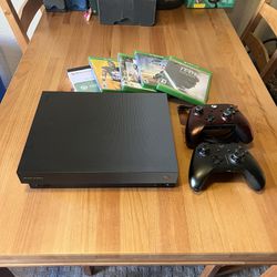 Xbox One X (Project Scorpio Edition)