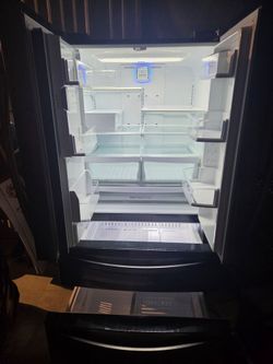 Refrigerator LG