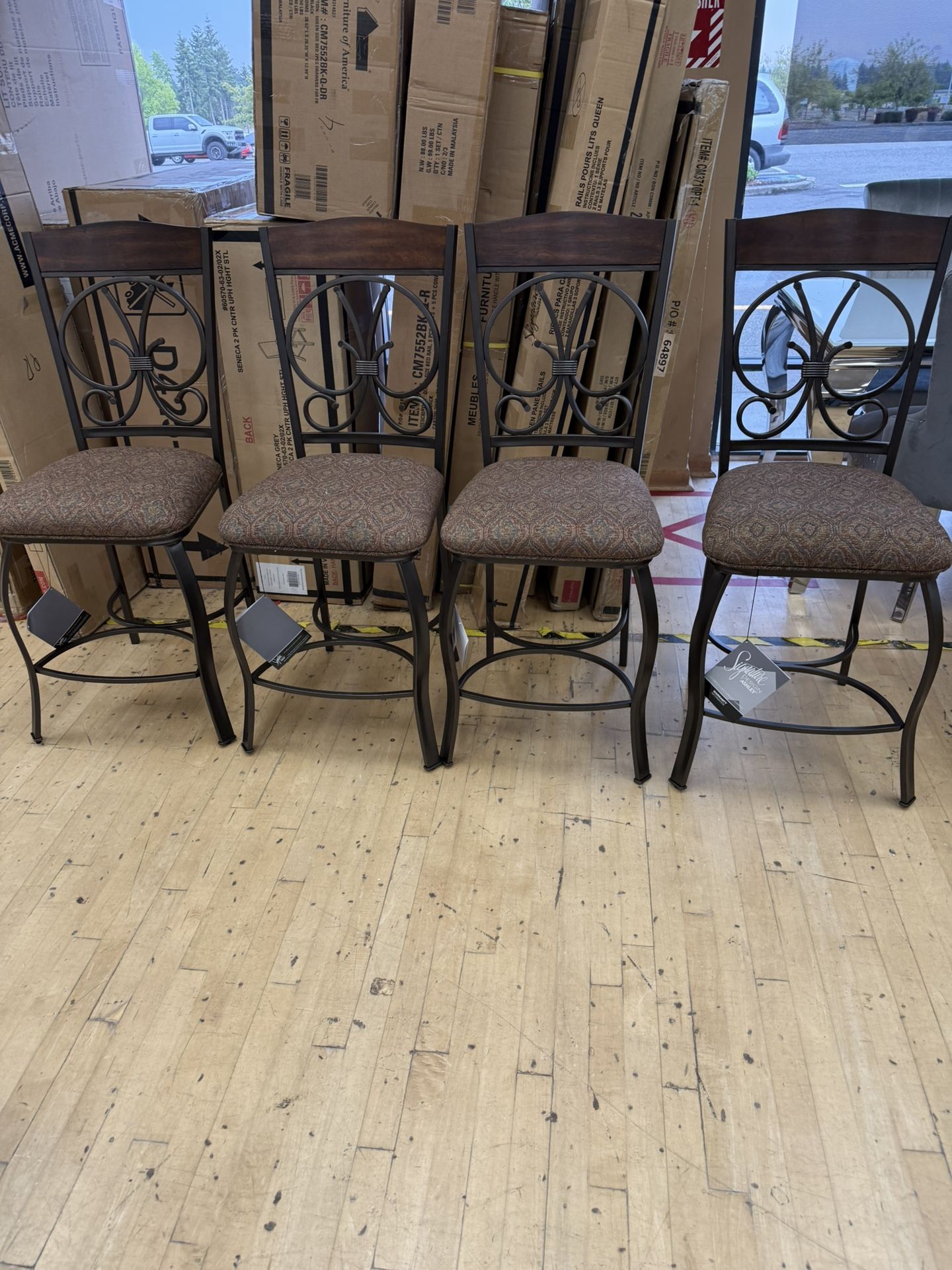 Counter Height Chairs On Clearance ( Price Is For 1 Chair)