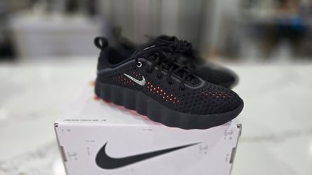 Nike Mind 002