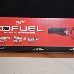 Milwaukee M18 Fuel 18v Sawzall