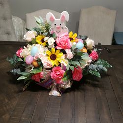 Easter Floral Table Centerpiece 