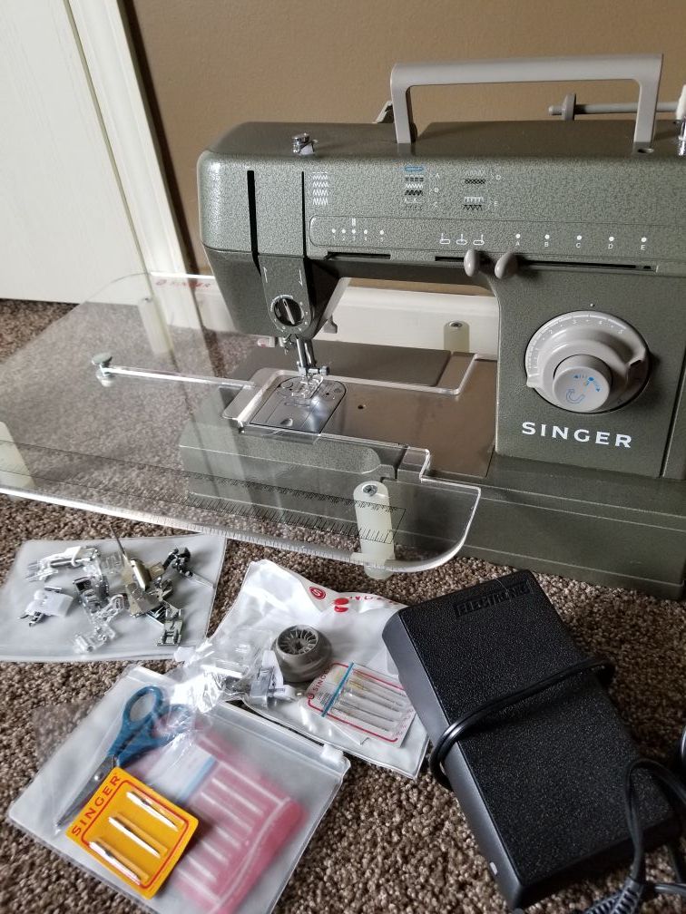 Singer Sewing Machine Model HD110C