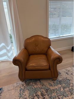 Ethan Allen leather chair