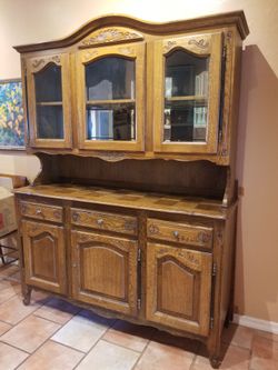 China cabinet / Hutch vintage solid oak