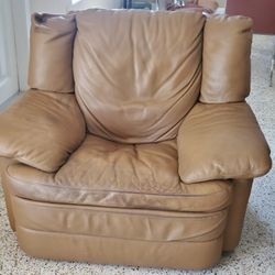 Natuzzi Leather Recliner