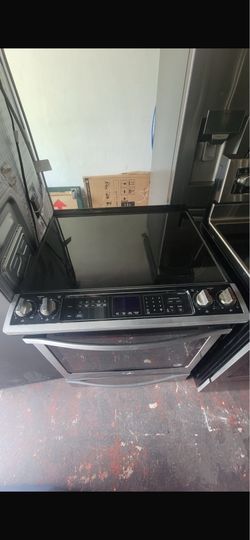 Whirlpool Gold Series Electric Slide-In Range/ estufa electrica