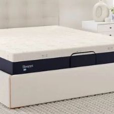 Twin Sealy Memory Foam Mattress Like New w/frame