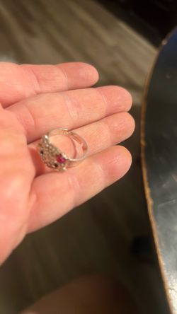 Hello kitty ring