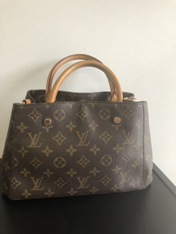 Louis Vuitton Lockit NM Monogram MM Brown Canvas TOTE BAG for Sale in  Chattanooga, TN - OfferUp