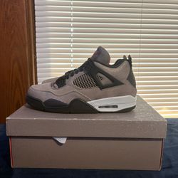Jordan 4