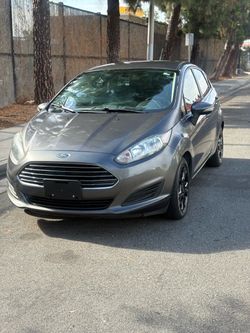 Ford Fiesta Automático ✅Año 2015✅