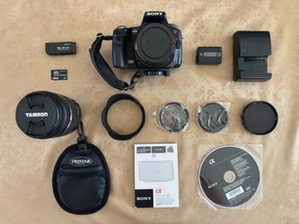 Sony SLT-A33 Camera w/ Tamron 18-270mm Lens Bundle