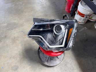 2023–2025 Kia Niro OEM LED Headlight Left Driver Side LH – Genuine Factory