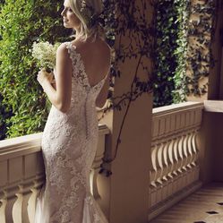 Bridal Gown / Wedding Dress