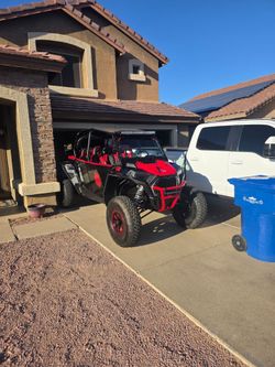 2022 RZR 1000