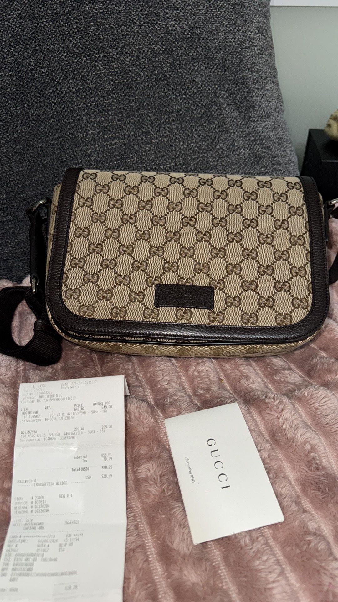 Gucci Messenger Bag