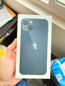 iPhone 13 unlocked