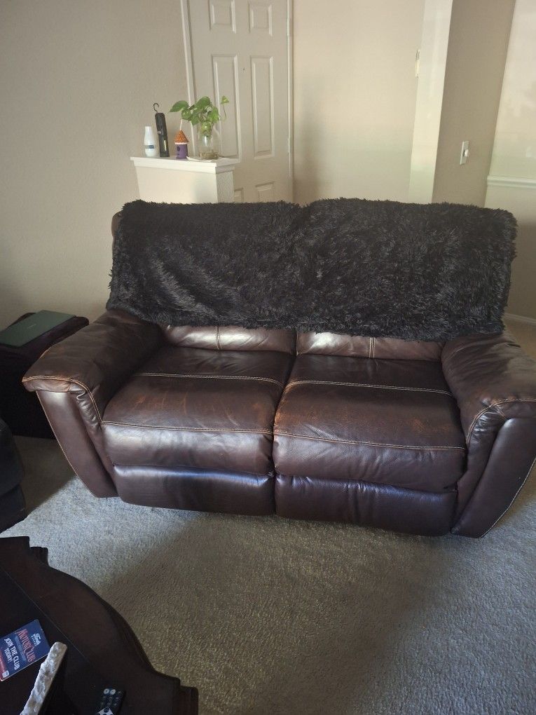 Leather Couch /recliner
