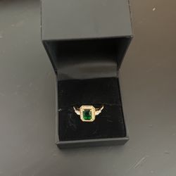 Gold Plated Fashion Jewelry Ring , New, Size 8